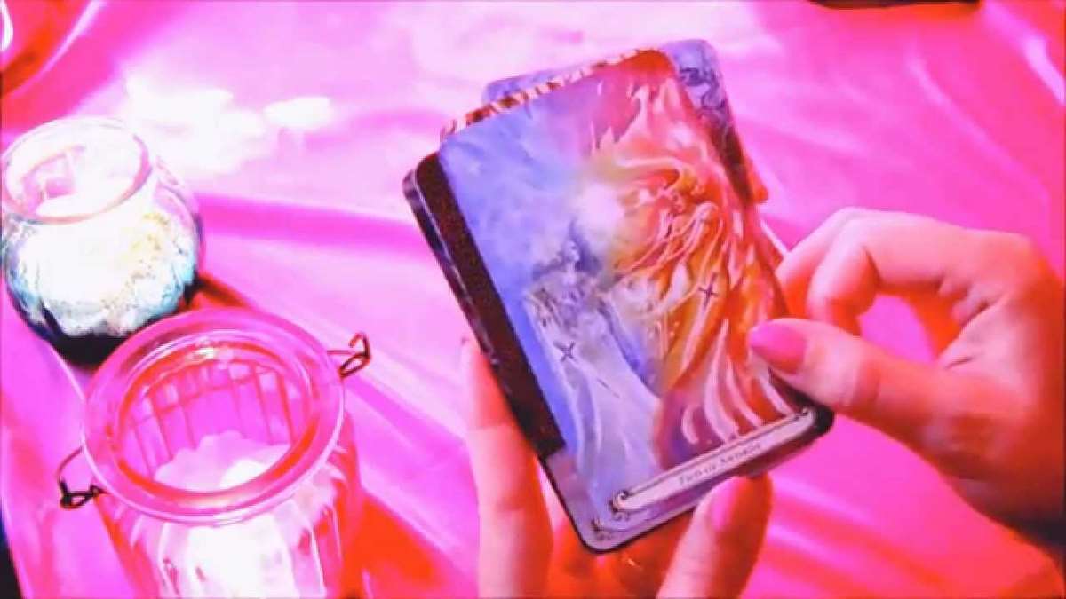 Barajas de tarot interesantes para tus lecturas