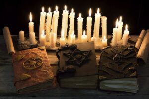 Saber con las cartas si hay una brujería