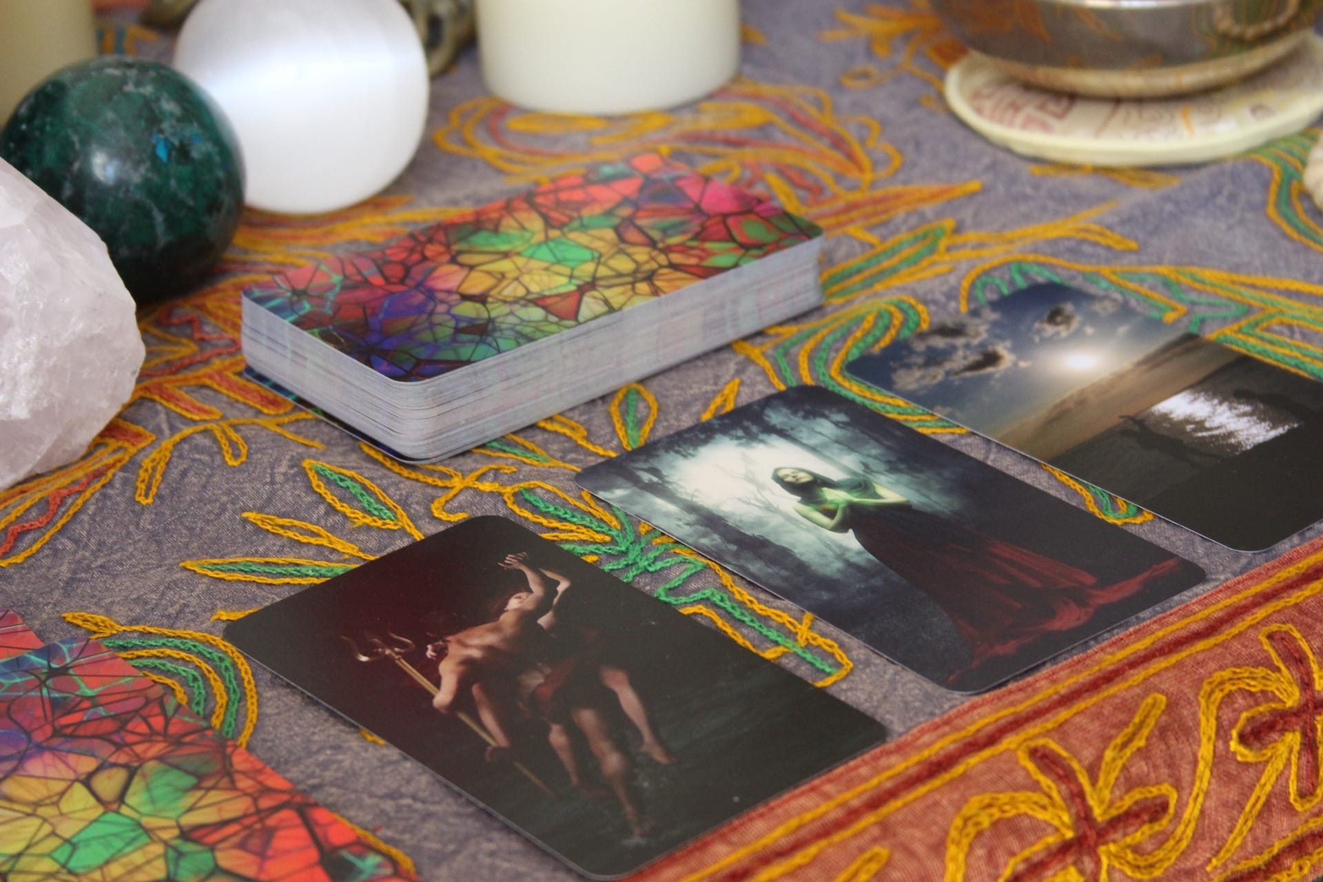 Lecturas de tarot clásicas: El Árbol Lukor 1 lectura clásica de cartas de tarot