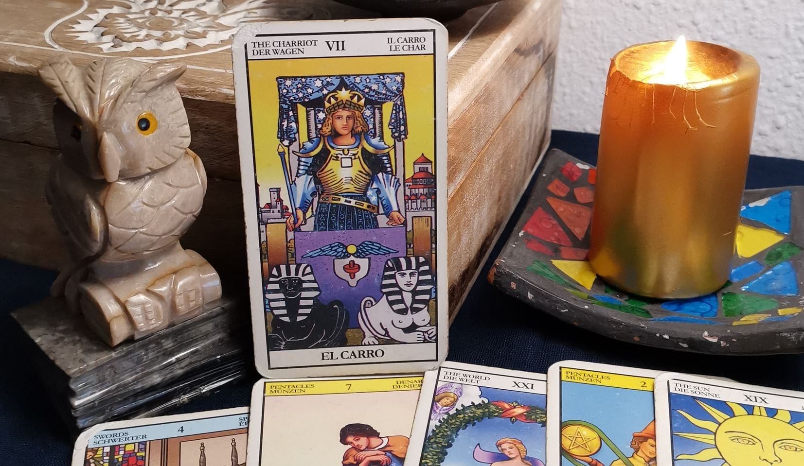 el carro en el tarot y sus símbolos
